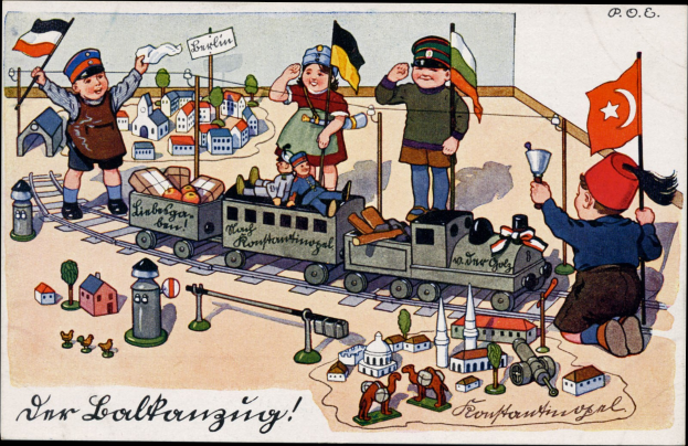 Kinder spielen mit einem Spielzeugrennbahn auf einem Bahngeleise, umgeben von Häusern und Bäumen, mit Text unten.