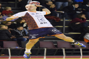Fuchs-Nationalspieler Lichtlein undergoes eine Fu\303\274-Operation