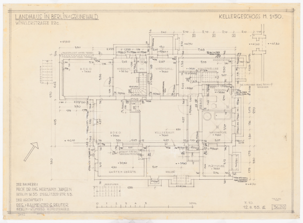 EinBlueprint eines Hauses mit der Bezeichnung "Landhaus in Berlin" auf einem Blatt Papier.